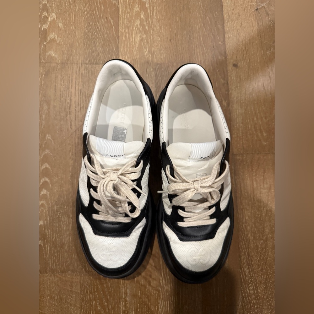 Gucci GG Embossed Sneaker size 41.5 - Picture 6 of 7